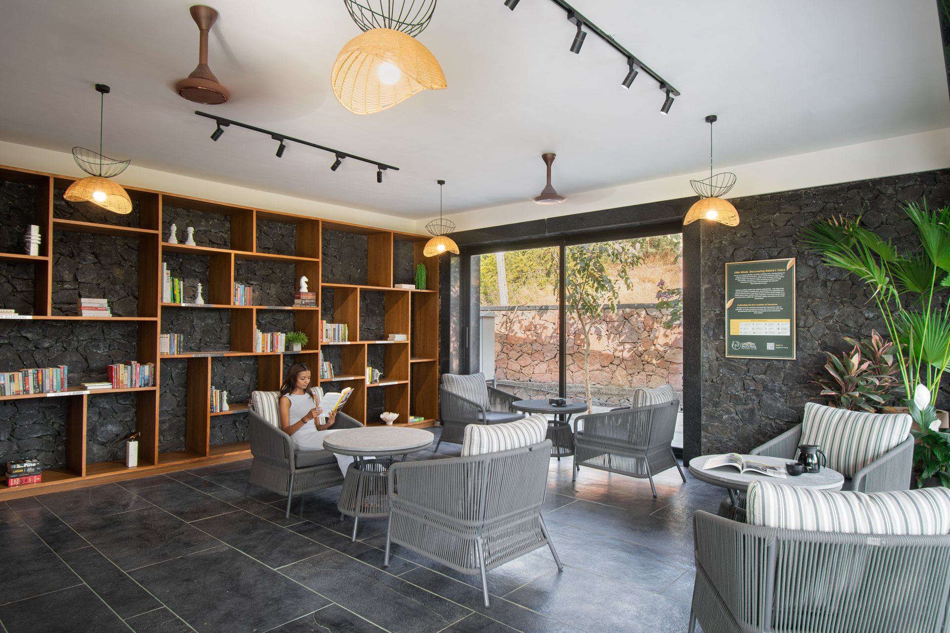 Tea Lounge & Library